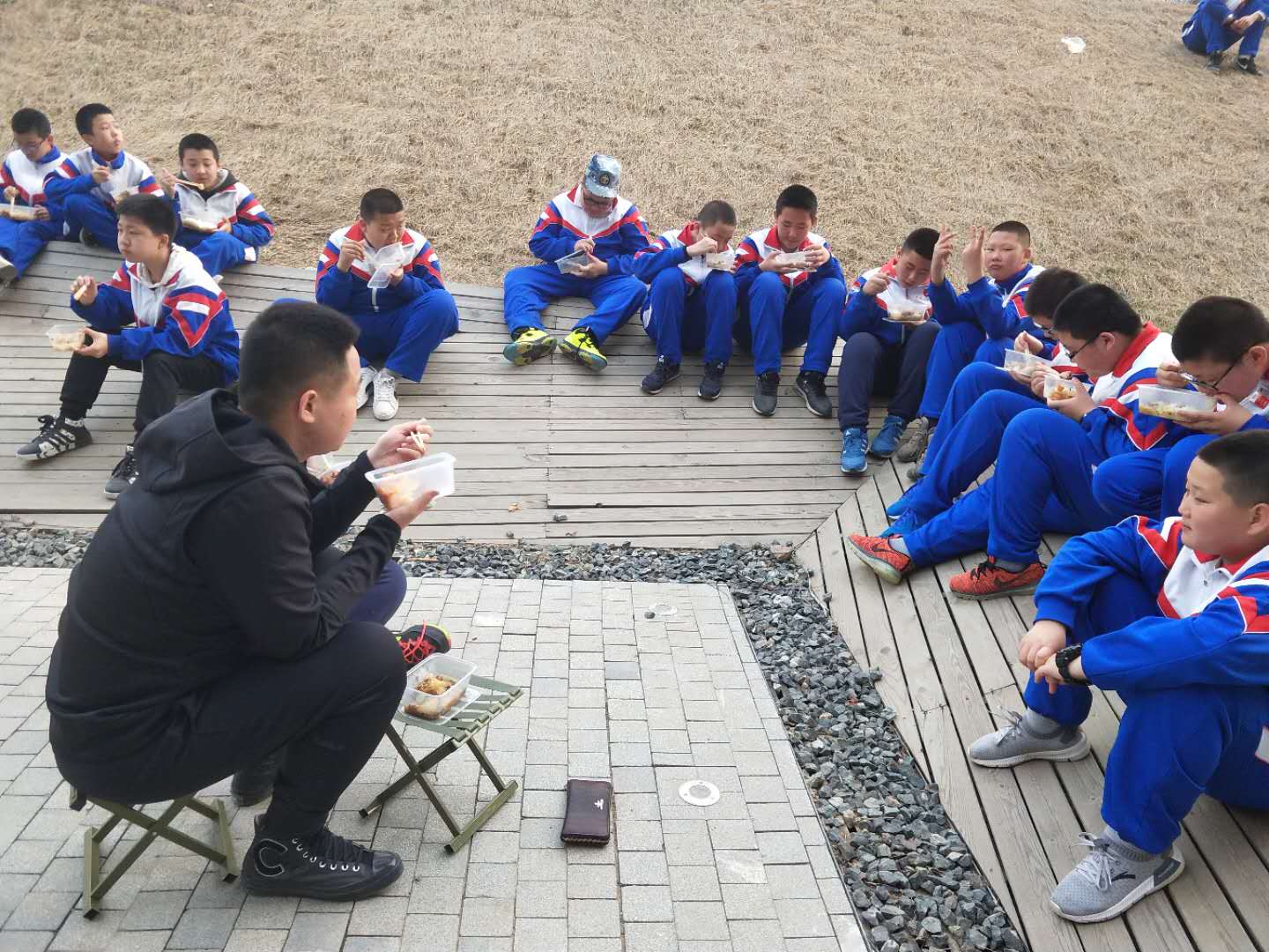 1527319269157929.jpg 1527319269157929.jpg