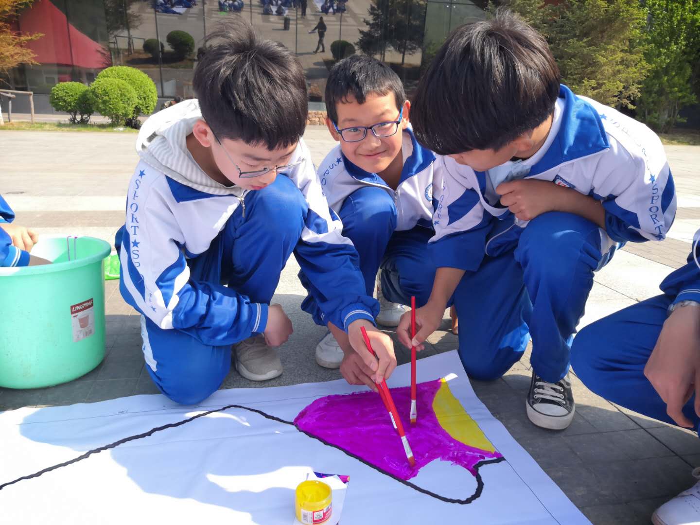 1557725658469565.jpg 8a85958f515f4d32aa298d208e12693.jpg